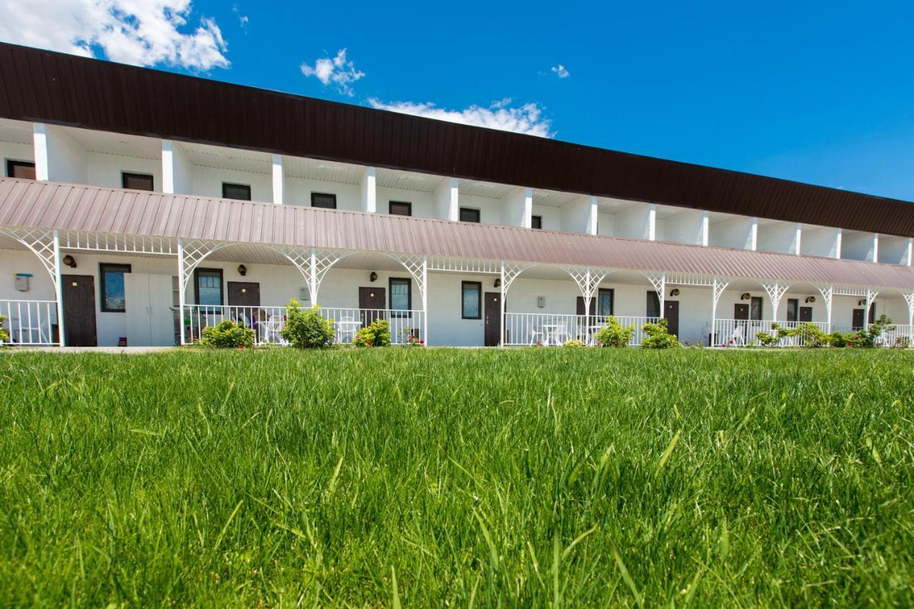 La Dolce Vita Resort Kapchagay Exterior photo