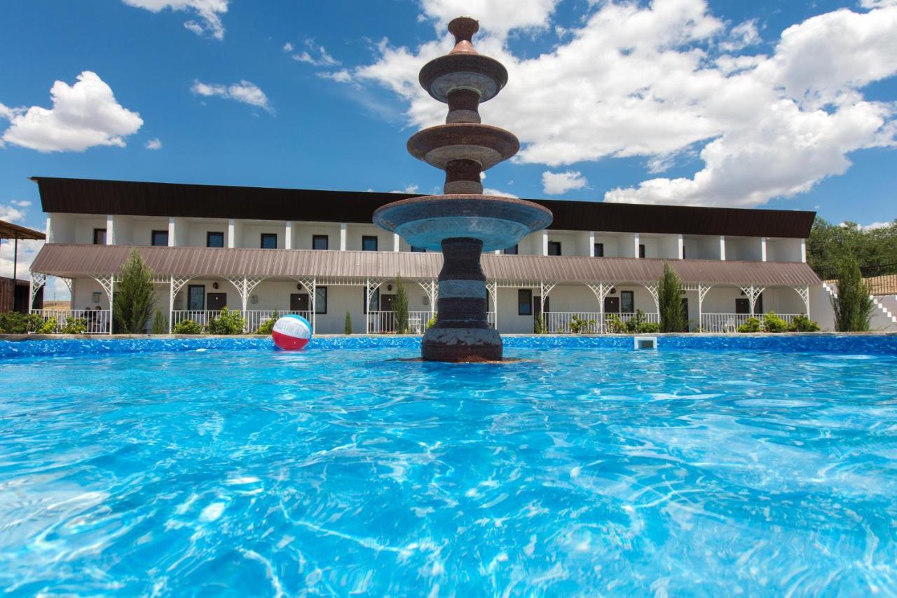 La Dolce Vita Resort Kapchagay Exterior photo